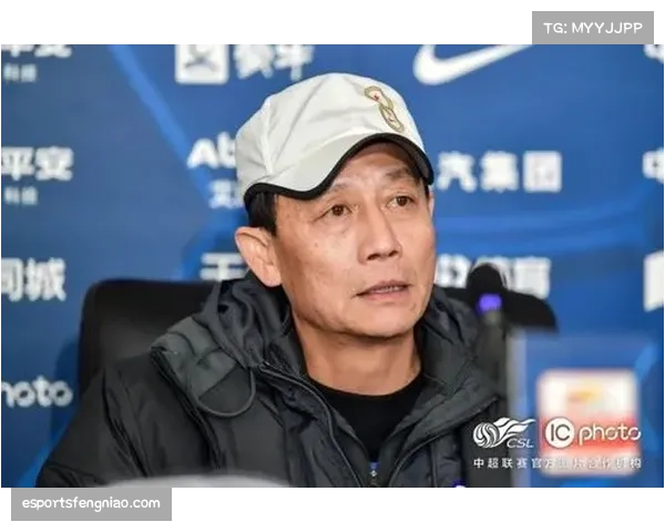 阿尔梅勒城老将经验丰富 带领年轻球员适应联赛节奏